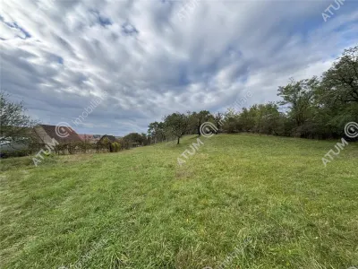 Teren intravilan de vanzare de 600 mp in localitatea Mohu din Sibiu - foto 2