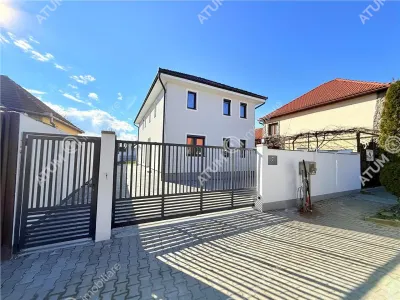 De vanzare casa individuala la cheie cu 4 camere in Selimbar zona Mihai Viteazu - foto 3