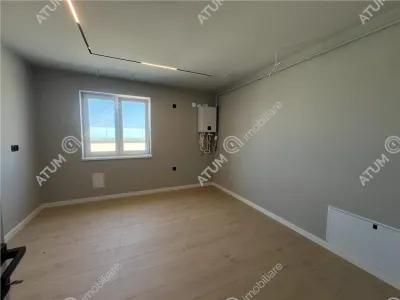 De vanzare penthouse cu 3 camere 2 bai si 2 terase zona Calea Surii Mici din Sibiu - foto 5