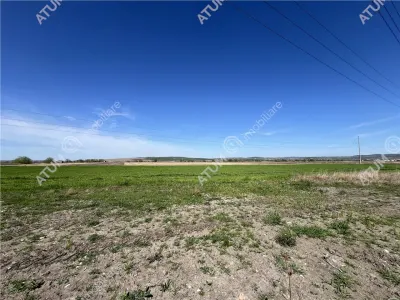 De vanzare teren intravilan de 8150 mp situat in Sibiu zona Calea Surii Mici - foto 2