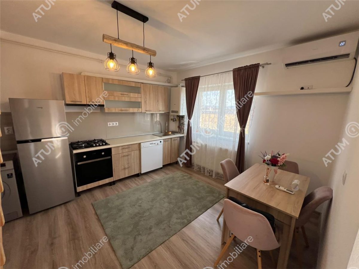De inchiriat apartament cu 2 camere balcon si loc parcare situat in zona Calea Cisnadiei din Sibiu - Sibiu