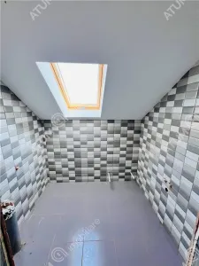 Apartament de vanzare cu 3 camere 2 bai situat in zona Rahovei din Sibiu - foto 10