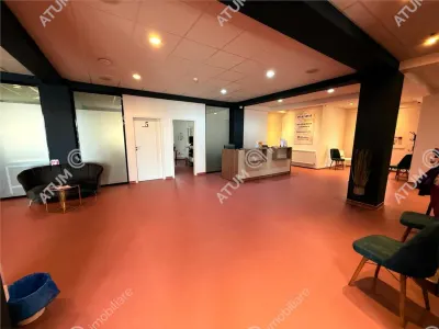 Spatiu comercial/birouri de vanzare in Sibiu 1015 mp utili zona Vasile Milea - foto 8