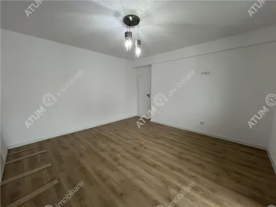 De vanzare apartament cu 2 camere decomandate cu 2 balcoane si loc de parcare in zona Calea Surii Mici - foto 7
