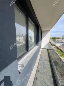 Casa de vanzare cu 3 camere 2 bai si curte libera de 170 mp situata in zona Calea Cisnadiei din Sibiu - foto 12