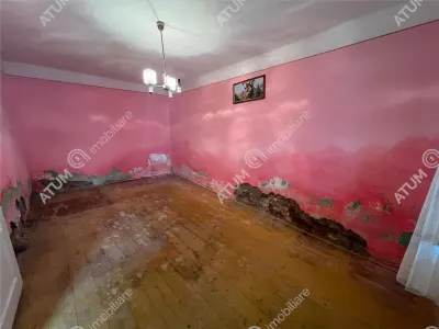 Casa individuala de vanzare cu 2 camere teren 470 mp situata in centrul orasului Cisnadie din Sibiu - foto 8