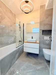 Se vinde in zona Pictor Brana apartament finisat la cheie cu 2 camere si balcon etajul 1 - foto 4