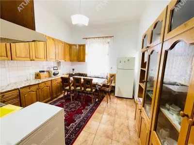Casa individuala de vanzare in Sibiu 4 camere si 1000 mp teren zona Bulevardul Victoriei - foto 21