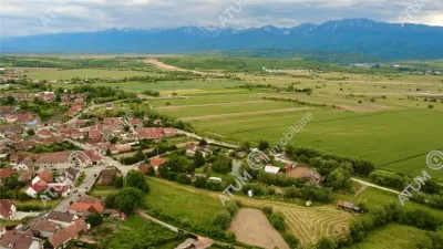 Teren intravilan de vanazare in Avrig de 1000 mp din Sibiu - foto 3