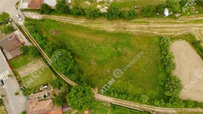 Teren intravilan de vanazare in Avrig de 1000 mp din Sibiu - foto 5