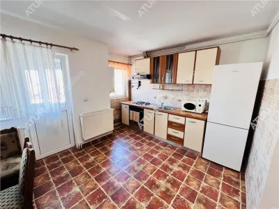 Apartament de inchiriat cu 3 camere balcon situat in zona Vasile Aaron din Sibiu - foto 5