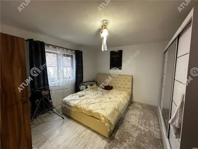 De vanzare casa individuala si teren de 863 mp in Cristian zona Primarie - foto 4