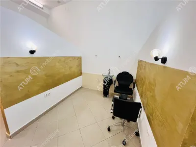 Spatiu comercial de vanzare cu suprafata de 107 mp situat in zona ultracentrala din Sibiu - foto 19