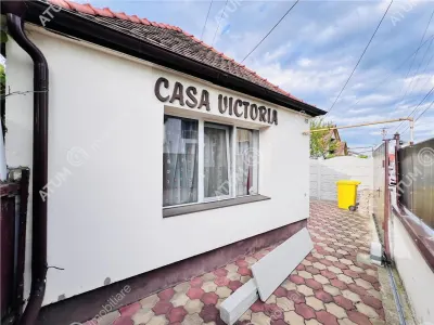 Casa individuala de vanzare cu 4 camere 2 bai deschidere la 2 strazi si teren de 395 mp situata in zona Trei Stejari din Sibiu - foto 20