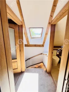 Casa individuala de vanzare cu 3 camere 2 bai si teren 172 mp situata in localitatea Sibiel - foto 15