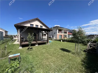 De vanzare casa individuala cu 4 camere terasa si teren de 500 mp situata in Sura Mica Sibiu - foto 9