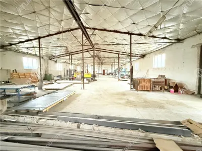 Hala industriala de inchiriat in Cisnadie in suprafata de 1200 mp - foto 3