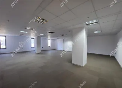 Spatiu comercial generos de inchiriat situat pe Calea Dumbravi in Sibiu - foto 2
