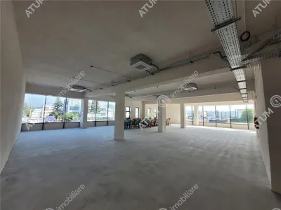 De inchiriat spatiu de birouri open space cu 3 locuri de parcare in cladire de birouri din Zona Industriala Est Sibiu - foto 1