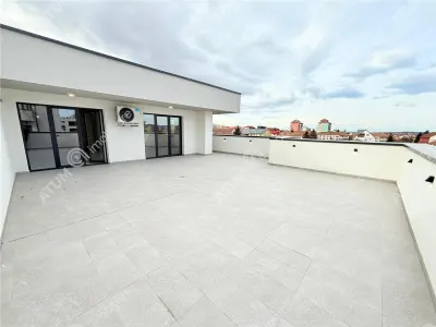 Penthouse cu 4 camere de vanzare in Sibiu zona Doamna Stanca - foto 21