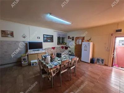 De vanzare apartament la casa cu 3 camere in zona Piata Cluj din Sibiu - foto 11
