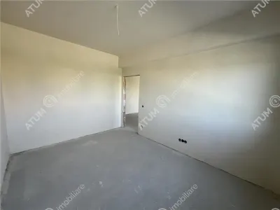 Apartament cu 3 camere decomandate 2 bai terasa si balcon la etajul 2 zona Pictor Brana - foto 18