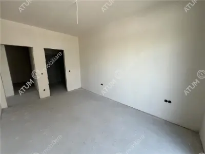Apartament cu 3 camere decomandate 2 bai terasa si balcon la etajul 2 zona Pictor Brana - foto 4