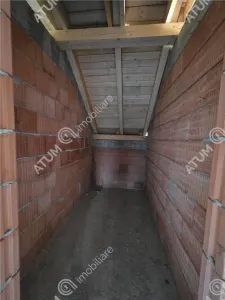 De vanzare casa cu 5 camere si gradina de 415 mp din Selimbar in Sibiu - foto 17