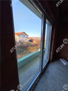 De vanzare casa cu 5 camere si gradina de 415 mp din Selimbar in Sibiu - foto 19