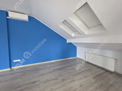 De inchiriat cladire multifuntionala cu parcare extinsa si terasa pentru evenimente corporate in Sibiu - foto 15