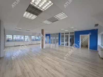 De inchiriat cladire multifuntionala cu parcare extinsa si terasa pentru evenimente corporate in Sibiu - foto 3