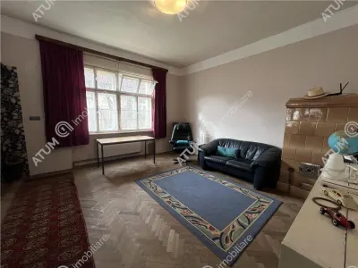 De vanzare casa individuala cu 4 camere pe un singur nivel cu 4 camere si teren 900 mp zona Calea Poplacii Sibiu - foto 12
