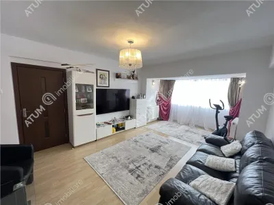 De vanzare apartament mobilat si utilat cu 3 camere 2 bai pivnita situat in zona Turnisor din Sibiu - Sibiu