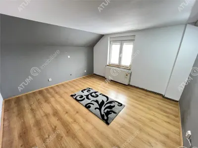 De vanzare casa individuala cu 8 camere 2 garaje amplasata pe teren de 500 mp situata in Selimbar/Shopping City - foto 16