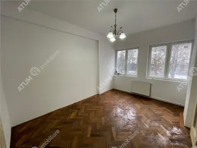 De inchiriat apartament cu 4 camere ultracentral in Sibiu - foto 9