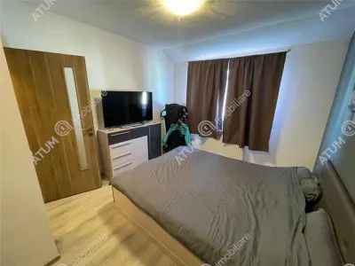 De vanzare apartament cu 2 camere balcon loc parcare si pod propriu in Selimbar Sibiu - foto 5