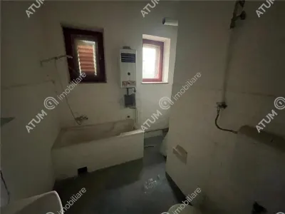 De vanzare casa cu 5 camere si 900 mp teren in zona parcul Sub Arini din Sibiu - foto 9