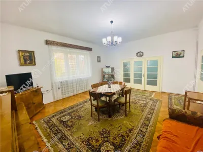 De vanzare apartament cu 4 camere si dependinte in zona Bulevardul Victoriei din Sibiu - foto 3