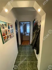 De vanzare apartament cu 3 camere decomandate si pivnita in zona Turnisor din Sibiu - foto 13