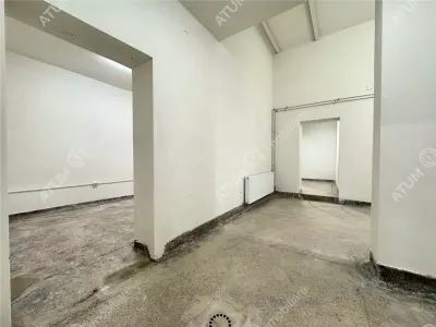 Spatiu comercial de inchiriat de 300 mp utili in zona Terezian din Sibiu - foto 12