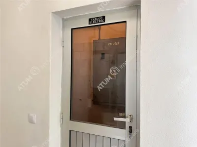 Spatiu comercial de inchiriat de 300 mp utili in zona Terezian din Sibiu - foto 19