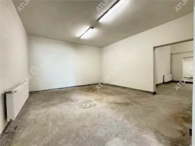 Spatiu comercial de inchiriat de 300 mp utili in zona Terezian din Sibiu - foto 9