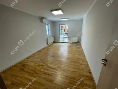 De inchiriat spatiu de birouri premium cu 6 locuri de parcare situat intr-un imobil din zona Calea Dumbravii din Sibiu - foto 11