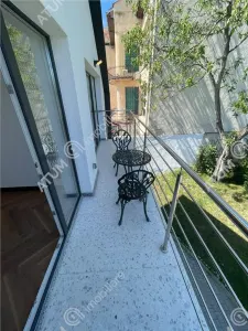De inchiriat apartament modern cu 3 camere balcon si 2 locuri de parcare in zona Turnisor din Sibiu - foto 13