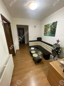 De vanzare apartament cu 3 camere decomandate si balcon in zona Mihai Viteazu din Sibiu - foto 8