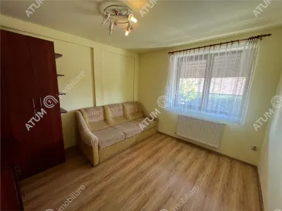 Apartament de inchiriat la casa cu 2 camere situat in Sibiu zona Calea Dumbravii - foto 1