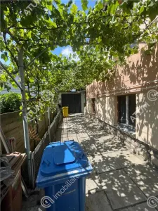 De inchiriat apartament cu 3 camere decomandate si curte comuna situat la etajul 1 al unei case din zona Tiglari Sibiu - foto 14