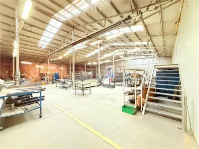 Hala industriala de vanzare in Cisnadie in suprafata de 1175 mp - foto 3
