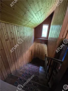 De vanzare cabana langa Raul Avrig pe Valea Avrigului - foto 9