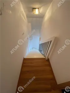 De vanzare apartament cu 4 camere decomandate si balcon in zona Strand din Sibiu - foto 13